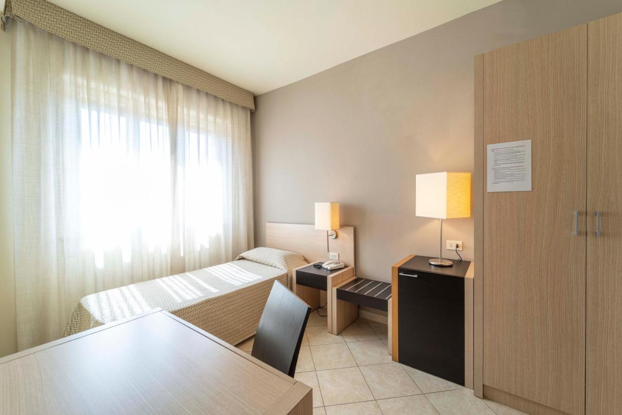 Hotel San Giuan อาลเกโร ภายนอก รูปภาพ