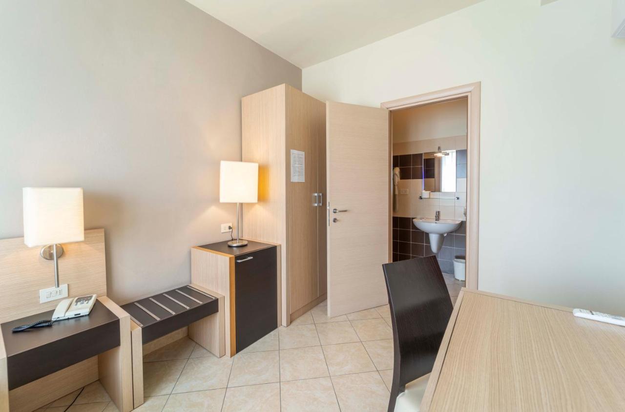 Hotel San Giuan อาลเกโร ภายนอก รูปภาพ
