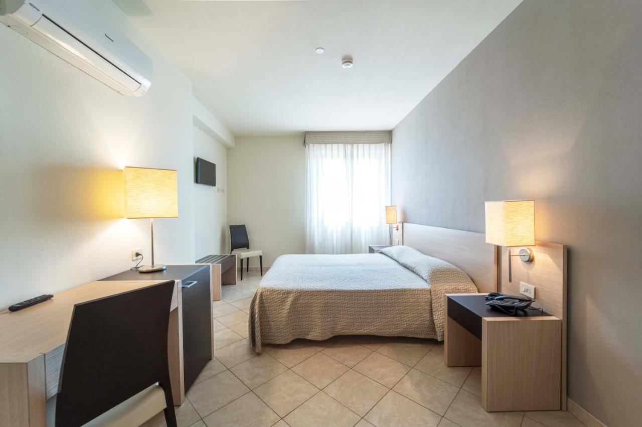 Hotel San Giuan อาลเกโร ภายนอก รูปภาพ