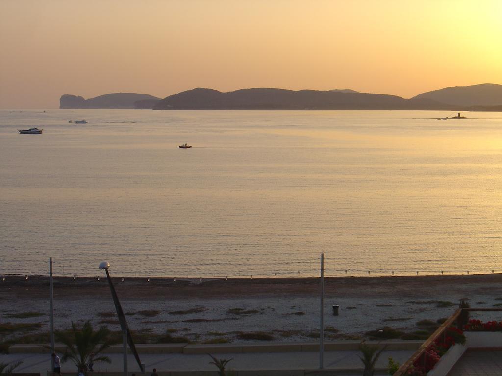 Hotel San Giuan อาลเกโร ภายนอก รูปภาพ